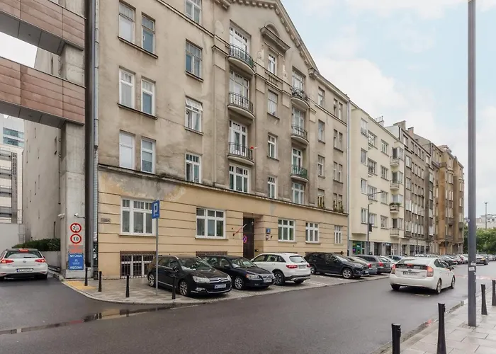 Metro Rondo Onz Apartment By Noclegi Renters