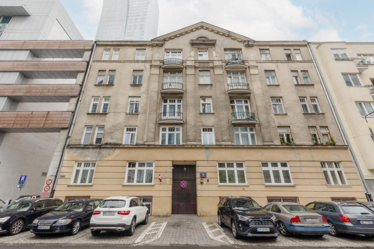 Metro Rondo Onz By Renters Apartment Warschau